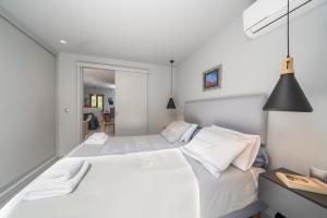 bedroom1a