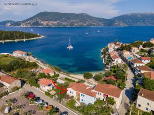 fiskardo-beachfront_27